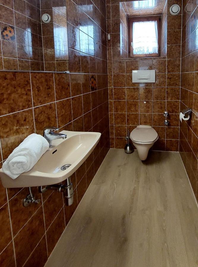 Appartements Maglov Бад Клайнкирххайм Екстериор снимка